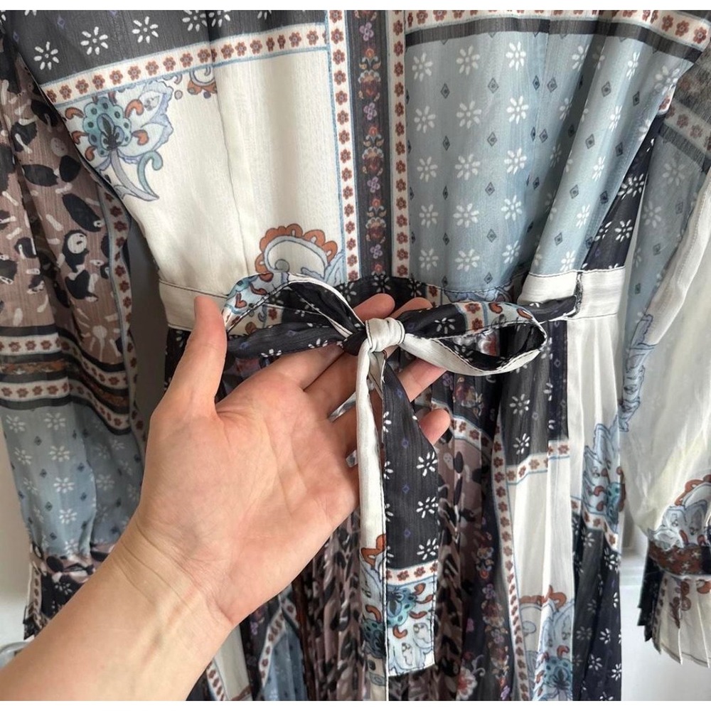 H&M Mismatched Patchwork Pleated Maxi Dress Blue White Paisley Floral Wrap 12 - Picture 7 of 11